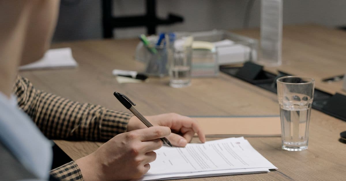 Illustration : Démission en portage salarial : chômage et reconversion 2026